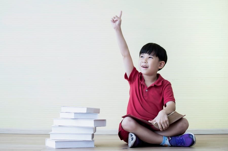 Chọn khóa học ngoại ngữ cho con